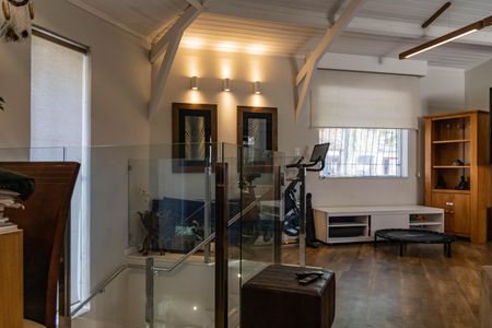 Casa à venda com 420m², 4 quartos e 3 vagas Casa à venda com 420m², 4 quartos e 3 vagasSala 2