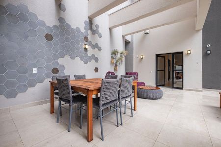 Studio para alugar com 32m², 1 quarto e sem vaga Studio para alugar com 32m², 1 quarto e sem vagaÁrea comum - Churrasqueira