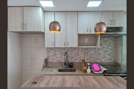 Apartamento à venda com 72m², 2 quartos e 1 vaga Apartamento à venda com 72m², 2 quartos e 1 vagaCozinha
