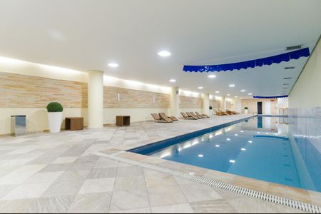 Apartamento à venda com 123m², 3 quartos e 2 vagas Apartamento à venda com 123m², 3 quartos e 2 vagasPiscina Coberta