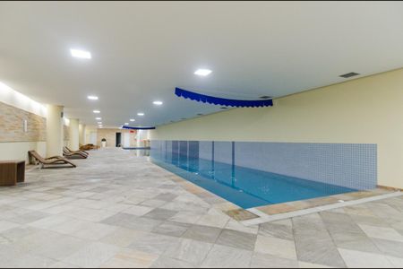 Apartamento à venda com 123m², 3 quartos e 2 vagas Apartamento à venda com 123m², 3 quartos e 2 vagasPiscina Coberta