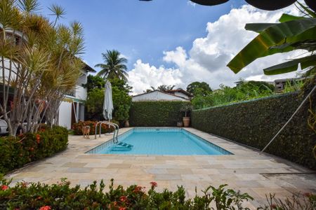 Casa à venda com 216m², 3 quartos e 3 vagas Casa à venda com 216m², 3 quartos e 3 vagasÁrea comum