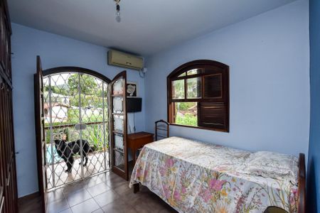 Casa à venda com 216m², 3 quartos e 3 vagas Casa à venda com 216m², 3 quartos e 3 vagasQuarto 2