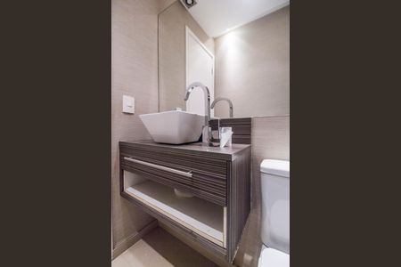 Casa de condomínio à venda com 160m², 3 quartos e sem vaga Casa de condomínio à venda com 160m², 3 quartos e sem vagaLavabo