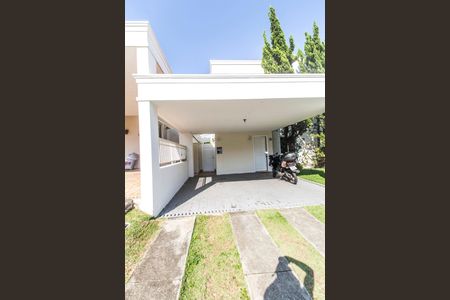 Casa de condomínio à venda com 160m², 3 quartos e sem vaga Casa de condomínio à venda com 160m², 3 quartos e sem vagaGaragem