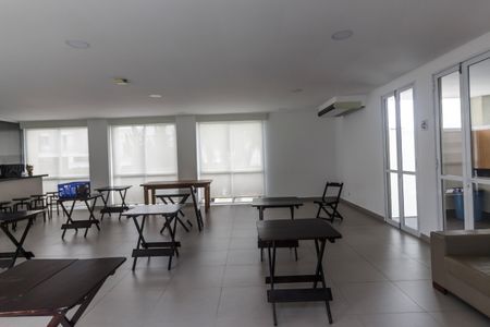 Casa de condomínio à venda com 160m², 3 quartos e sem vaga Casa de condomínio à venda com 160m², 3 quartos e sem vagaÁrea comum - Salão de festas