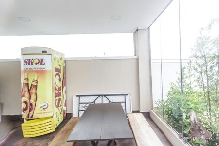 Casa de condomínio à venda com 160m², 3 quartos e sem vaga Casa de condomínio à venda com 160m², 3 quartos e sem vagaÁrea comum - Salão de festas