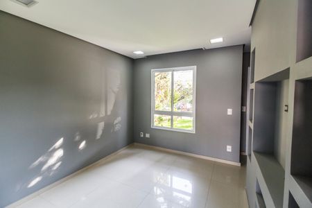 Casa de condomínio à venda com 160m², 3 quartos e sem vaga Casa de condomínio à venda com 160m², 3 quartos e sem vagaSala de TV