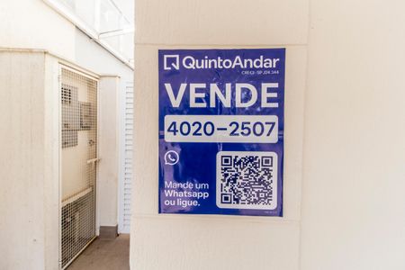 Casa de condomínio à venda com 160m², 3 quartos e sem vaga Casa de condomínio à venda com 160m², 3 quartos e sem vagaPlaca