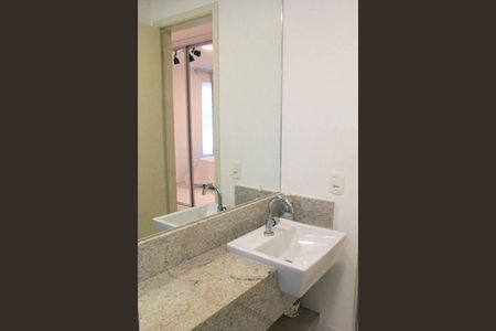 Apartamento para alugar com 56m², 1 quarto e 2 vagas Apartamento para alugar com 56m², 1 quarto e 2 vagasBanheiro