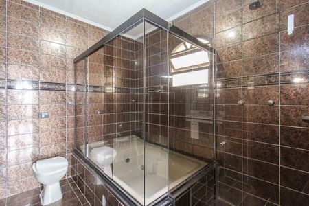 Casa para alugar com 440m², 7 quartos e 4 vagas Casa para alugar com 440m², 7 quartos e 4 vagasBanheiro Suíte Principal