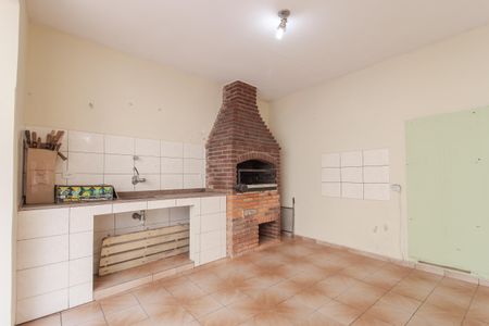 Casa para alugar com 440m², 7 quartos e 4 vagas Casa para alugar com 440m², 7 quartos e 4 vagasÁrea comum - Churrasqueira