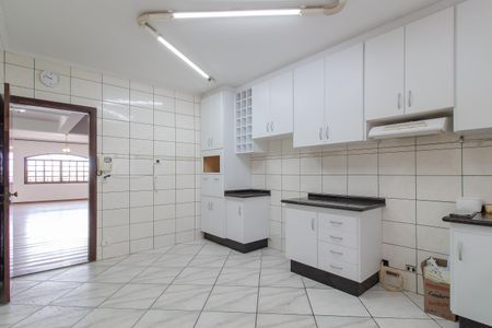 Casa para alugar com 440m², 7 quartos e 4 vagas Casa para alugar com 440m², 7 quartos e 4 vagasCozinha
