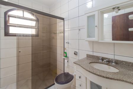 Casa para alugar com 440m², 7 quartos e 4 vagas Casa para alugar com 440m², 7 quartos e 4 vagasBanheiro Social 1