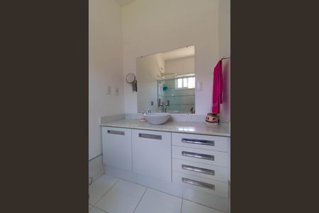 Casa para alugar com 618m², 4 quartos e 4 vagas Casa para alugar com 618m², 4 quartos e 4 vagasBanheiro da Suíte 4