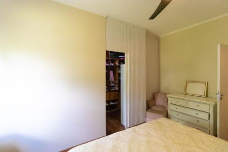 Casa para alugar com 618m², 4 quartos e 4 vagas Casa para alugar com 618m², 4 quartos e 4 vagasSuíte 3