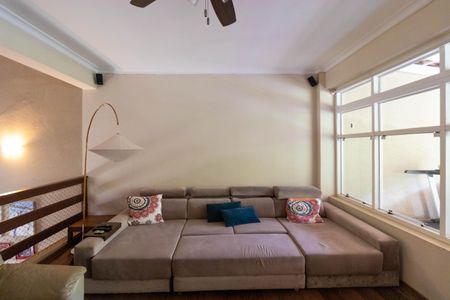 Casa para alugar com 618m², 4 quartos e 4 vagas Casa para alugar com 618m², 4 quartos e 4 vagasSala de Estar