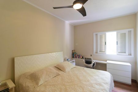 Casa para alugar com 618m², 4 quartos e 4 vagas Casa para alugar com 618m², 4 quartos e 4 vagasSuíte 3