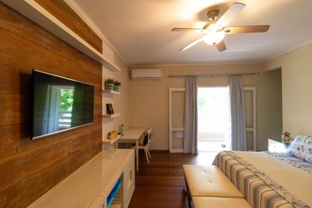 Casa para alugar com 618m², 4 quartos e 4 vagas Casa para alugar com 618m², 4 quartos e 4 vagasSuíte 1