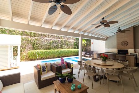 Casa para alugar com 618m², 4 quartos e 4 vagas Casa para alugar com 618m², 4 quartos e 4 vagasChurrasqueira