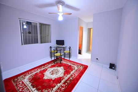 Apartamento para alugar com 60m², 2 quartos e 1 vaga Apartamento para alugar com 60m², 2 quartos e 1 vagaSala
