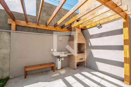 Apartamento para alugar com 50m², 2 quartos e 1 vaga Apartamento para alugar com 50m², 2 quartos e 1 vagaÁrea comum - Churrasqueira