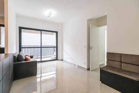 Apartamento à venda com 70m², 2 quartos e 1 vaga Apartamento à venda com 70m², 2 quartos e 1 vagaSala