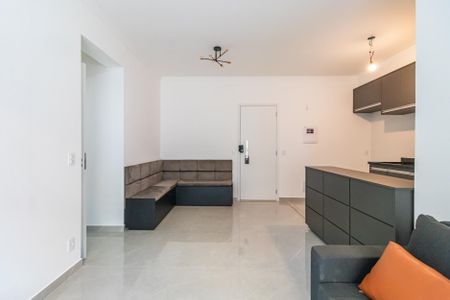 Apartamento à venda com 70m², 2 quartos e 1 vaga Apartamento à venda com 70m², 2 quartos e 1 vagaSala