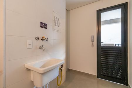 Apartamento à venda com 70m², 2 quartos e 1 vaga Apartamento à venda com 70m², 2 quartos e 1 vagaÁrea de Serviço