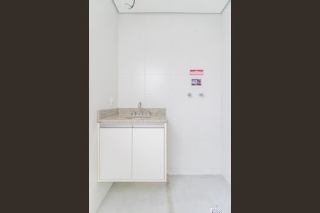 Apartamento à venda com 70m², 2 quartos e 1 vaga Apartamento à venda com 70m², 2 quartos e 1 vagaBanheiro Social