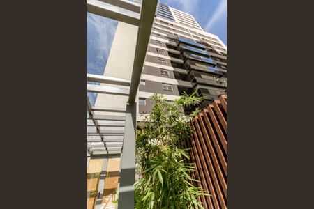 Apartamento à venda com 140m², 3 quartos e 2 vagas Apartamento à venda com 140m², 3 quartos e 2 vagasFachada