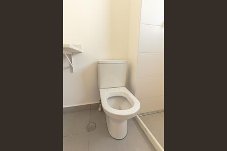 Apartamento à venda com 140m², 3 quartos e 2 vagas Apartamento à venda com 140m², 3 quartos e 2 vagasBanheiro da Suíte 1