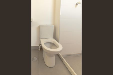 Apartamento à venda com 140m², 3 quartos e 2 vagas Apartamento à venda com 140m², 3 quartos e 2 vagasBanheiro da Suíte 3