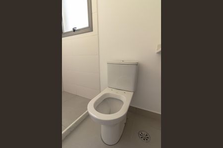 Apartamento à venda com 140m², 3 quartos e 2 vagas Apartamento à venda com 140m², 3 quartos e 2 vagasBanheiro da Suíte 2