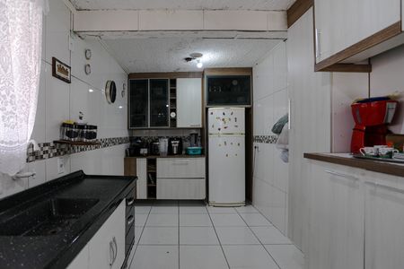 Casa para alugar com 200m², 2 quartos e 2 vagas Casa para alugar com 200m², 2 quartos e 2 vagasCozinha