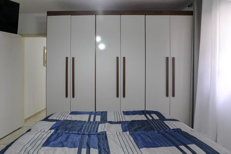 Casa para alugar com 200m², 2 quartos e 2 vagas Casa para alugar com 200m², 2 quartos e 2 vagasQuarto 2 - Suíte