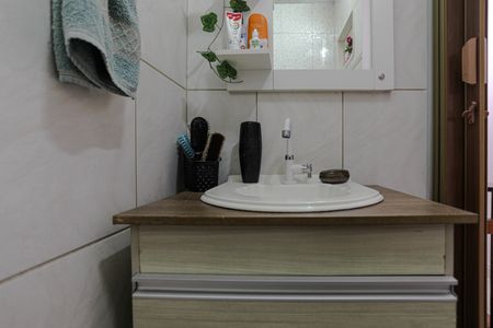 Casa para alugar com 200m², 2 quartos e 2 vagas Casa para alugar com 200m², 2 quartos e 2 vagasBanheiro