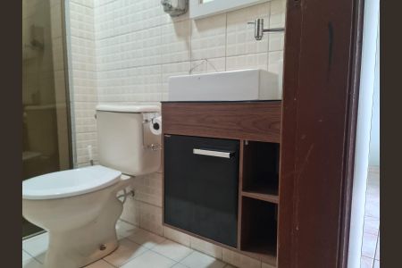 Apartamento para alugar com 95m², 3 quartos e 2 vagas Apartamento para alugar com 95m², 3 quartos e 2 vagasBanheiro Social