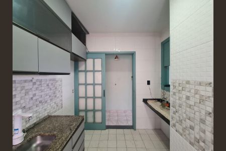 Apartamento para alugar com 95m², 3 quartos e 2 vagas Apartamento para alugar com 95m², 3 quartos e 2 vagasCozinha