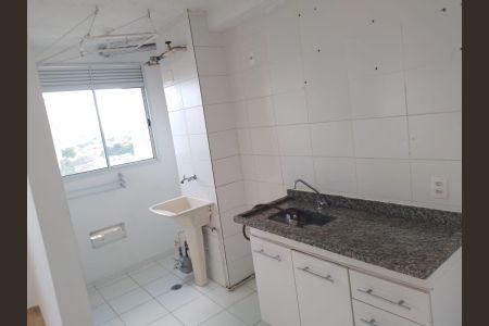 Apartamento para alugar com 42m², 2 quartos e 1 vaga Apartamento para alugar com 42m², 2 quartos e 1 vagaCozinha e Área de Serviço