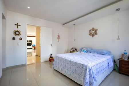 Casa à venda com 198m², 3 quartos e 1 vaga Casa à venda com 198m², 3 quartos e 1 vagaSuíte