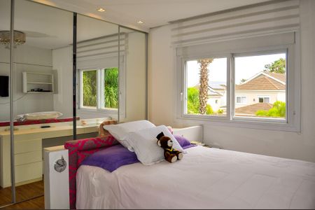 Casa de condomínio à venda com 458m², 5 quartos e 4 vagas Casa de condomínio à venda com 458m², 5 quartos e 4 vagasSuíte 1