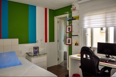 Casa de condomínio à venda com 458m², 5 quartos e 4 vagas Casa de condomínio à venda com 458m², 5 quartos e 4 vagasSuíte 2