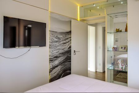 Casa de condomínio à venda com 458m², 5 quartos e 4 vagas Casa de condomínio à venda com 458m², 5 quartos e 4 vagasSuíte 1