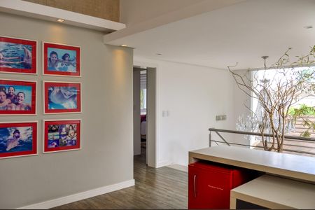 Casa de condomínio à venda com 458m², 5 quartos e 4 vagas Casa de condomínio à venda com 458m², 5 quartos e 4 vagasSuíte 1