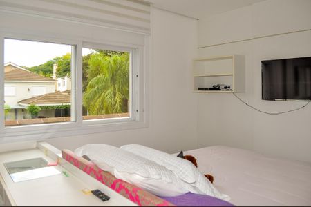 Casa de condomínio à venda com 458m², 5 quartos e 4 vagas Casa de condomínio à venda com 458m², 5 quartos e 4 vagasSuíte 1