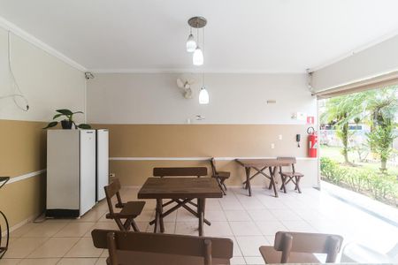 Apartamento para alugar com 123m², 2 quartos e 2 vagas Apartamento para alugar com 123m², 2 quartos e 2 vagasÁrea comum - Churrasqueira