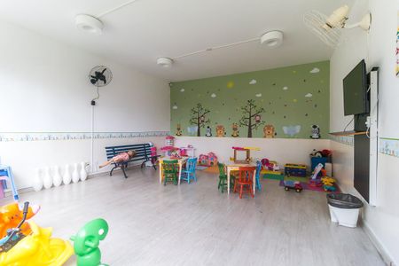 Apartamento para alugar com 123m², 2 quartos e 2 vagas Apartamento para alugar com 123m², 2 quartos e 2 vagasÁrea comum - Brinquedoteca