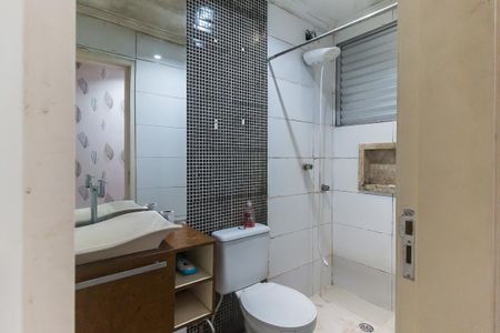 Apartamento para alugar com 123m², 2 quartos e 2 vagas Apartamento para alugar com 123m², 2 quartos e 2 vagasBanheiro da Suíte