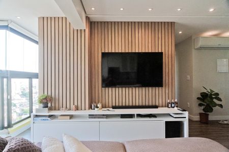 Apartamento à venda com 55m², 2 quartos e 1 vaga Apartamento à venda com 55m², 2 quartos e 1 vagaSala